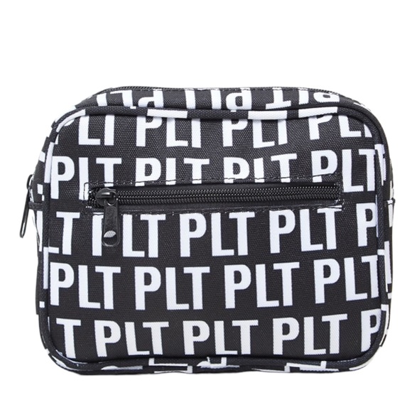 Pretty Little Thing PLT Fanny belt bag SOLD OUT (NWT) - Picture 4 of 8